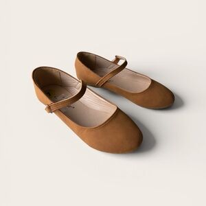 Classic Tan Kids Mary Jane Dress Shoes